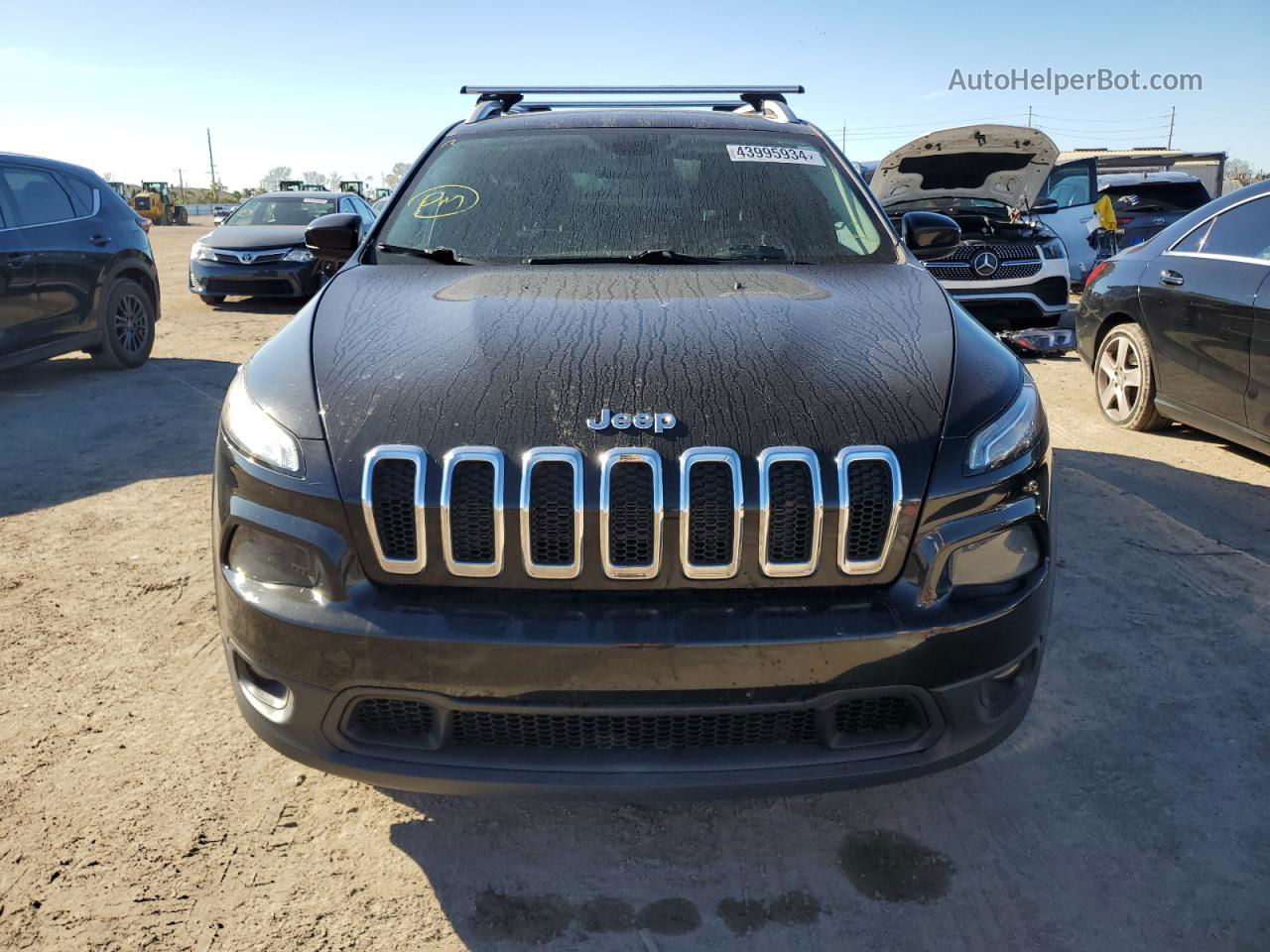 2014 Jeep Cherokee Latitude Black vin: 1C4PJLCS3EW103069