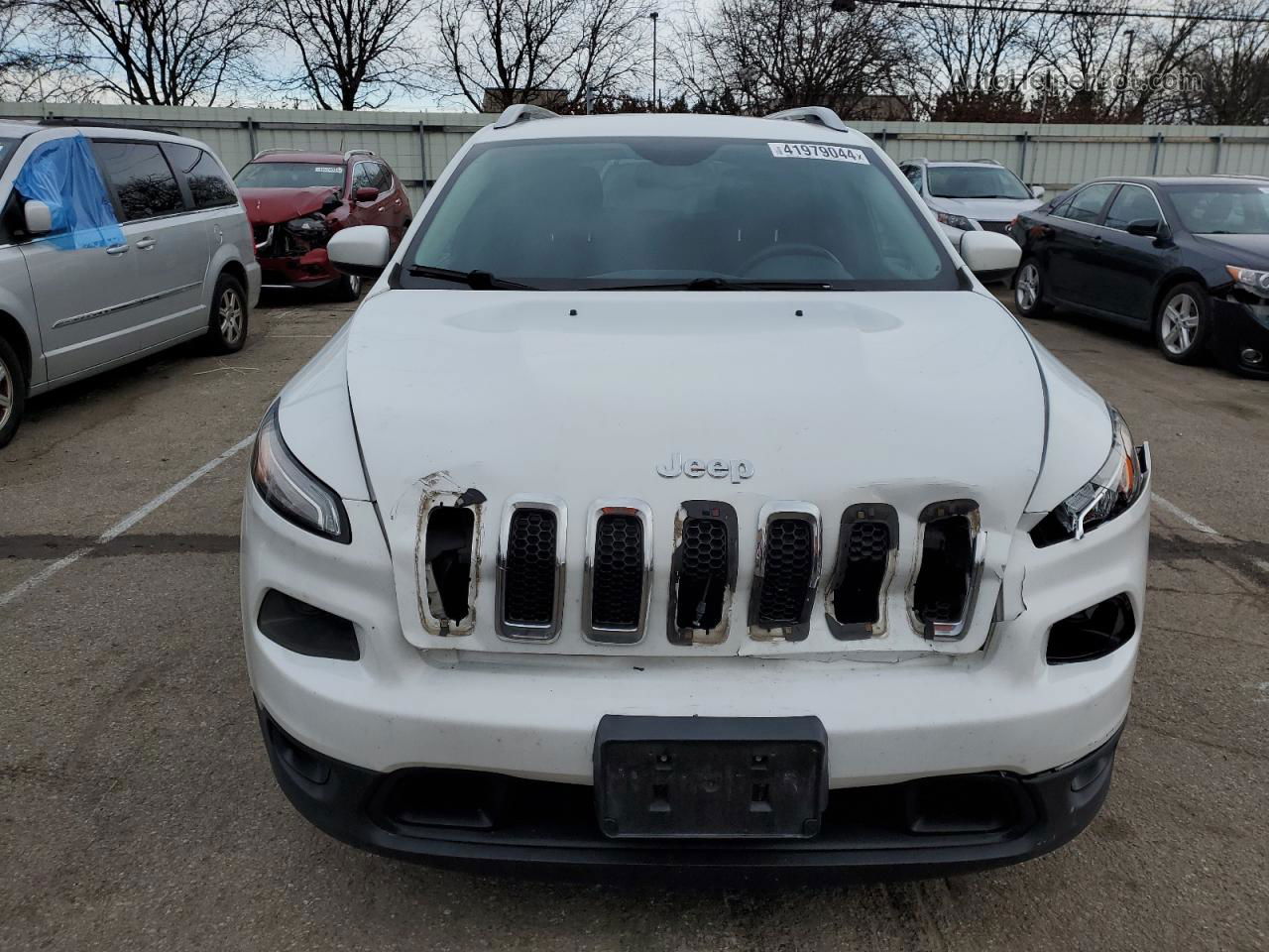 2015 Jeep Cherokee Latitude Белый vin: 1C4PJLCS3FW678273