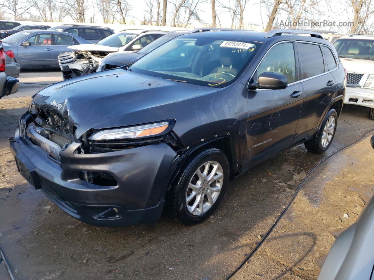 2014 Jeep Cherokee Latitude Gray vin: 1C4PJLCS5EW147882