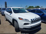 2015 Jeep Cherokee Latitude White vin: 1C4PJLCS6FW532661