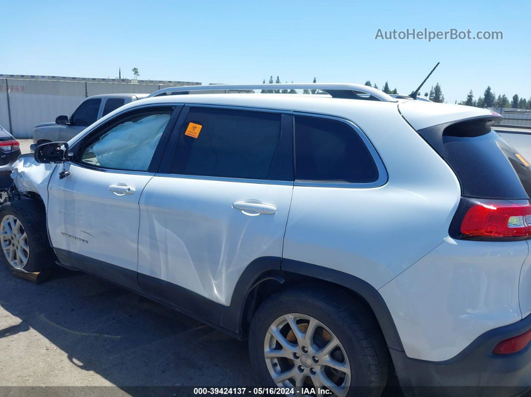 2015 Jeep Cherokee Latitude White vin: 1C4PJLCS6FW532661