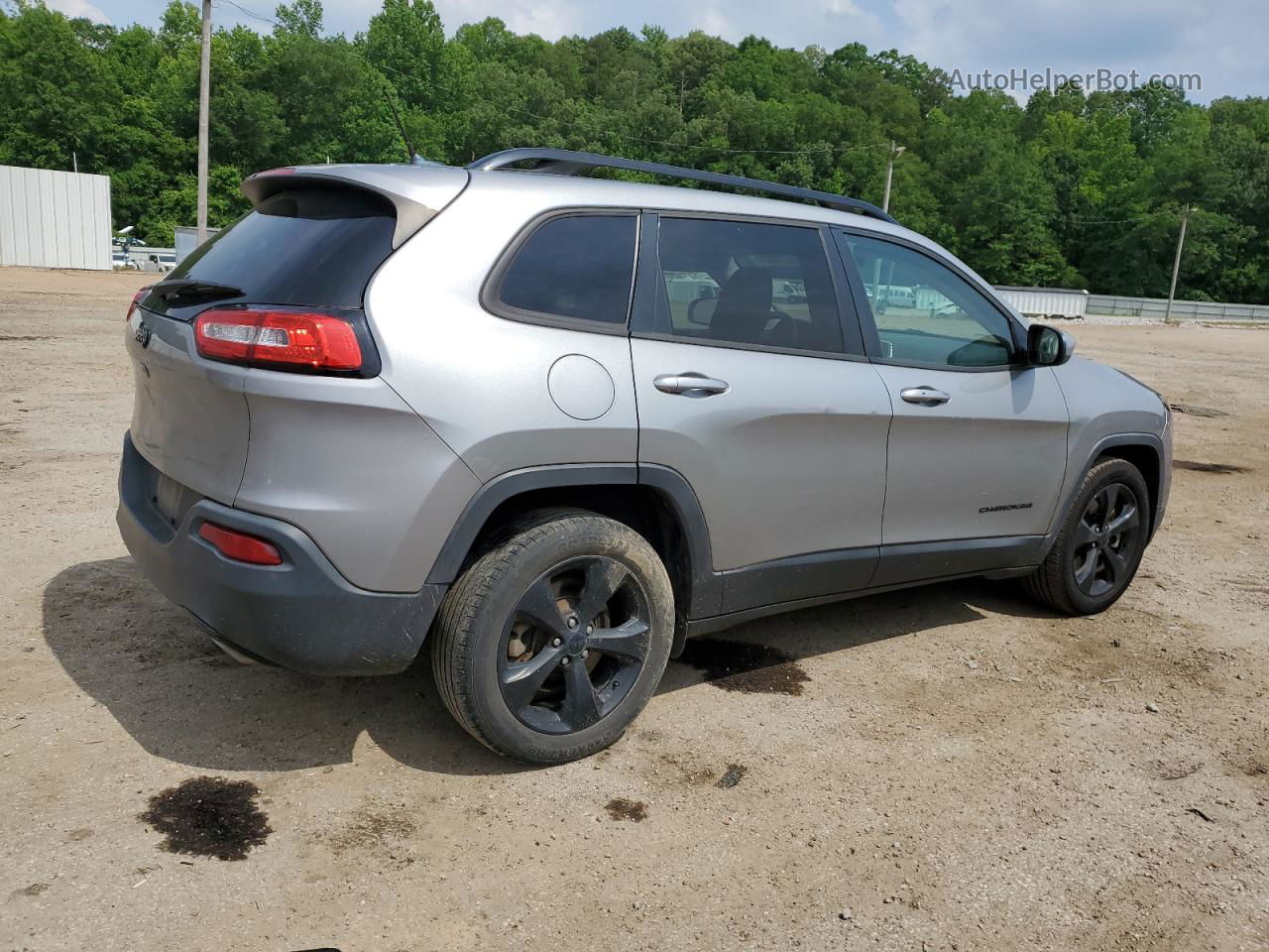 2015 Jeep Cherokee Latitude Gray vin: 1C4PJLCS7FW742055