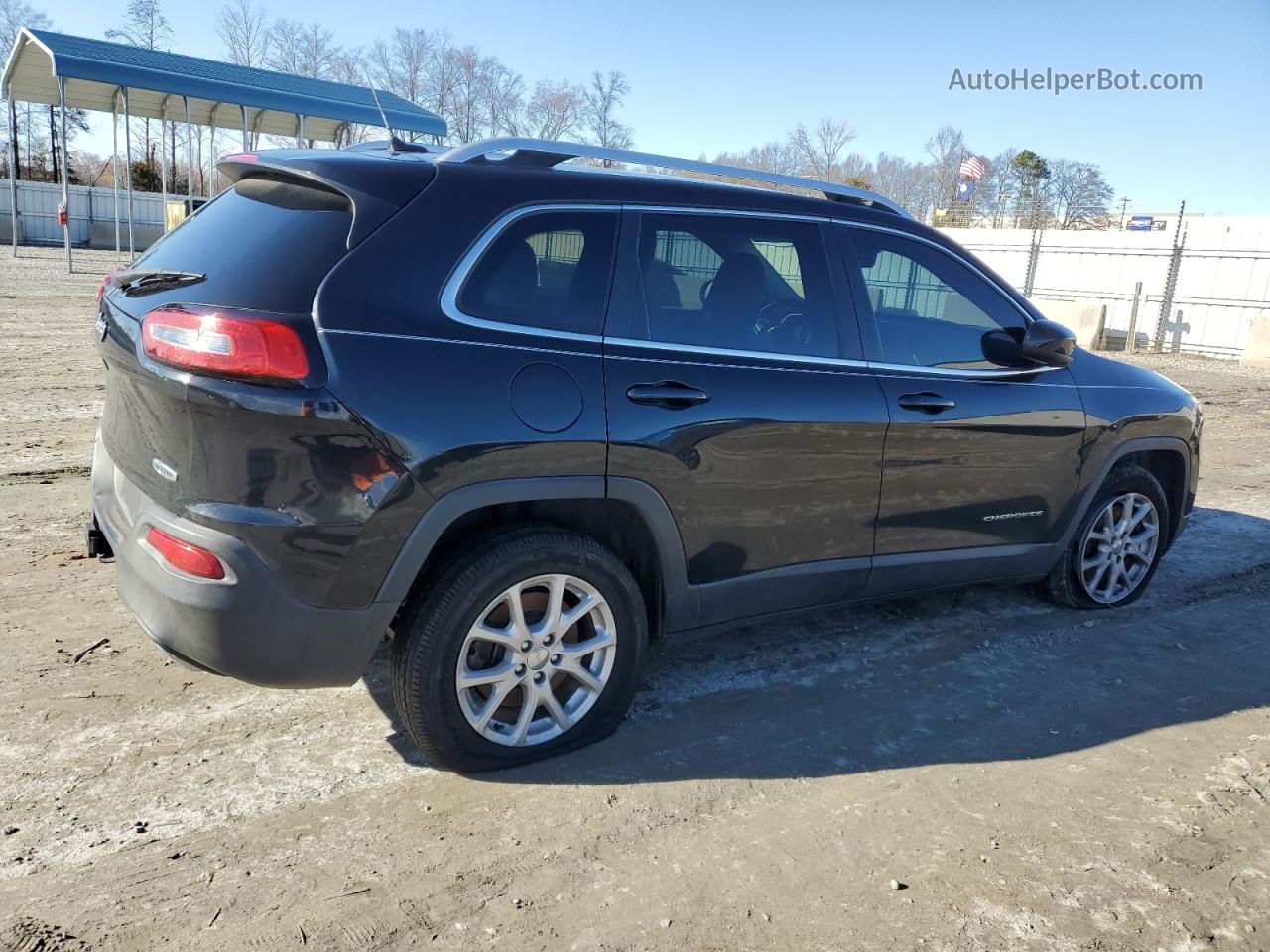 2015 Jeep Cherokee Latitude Черный vin: 1C4PJLCS8FW553706