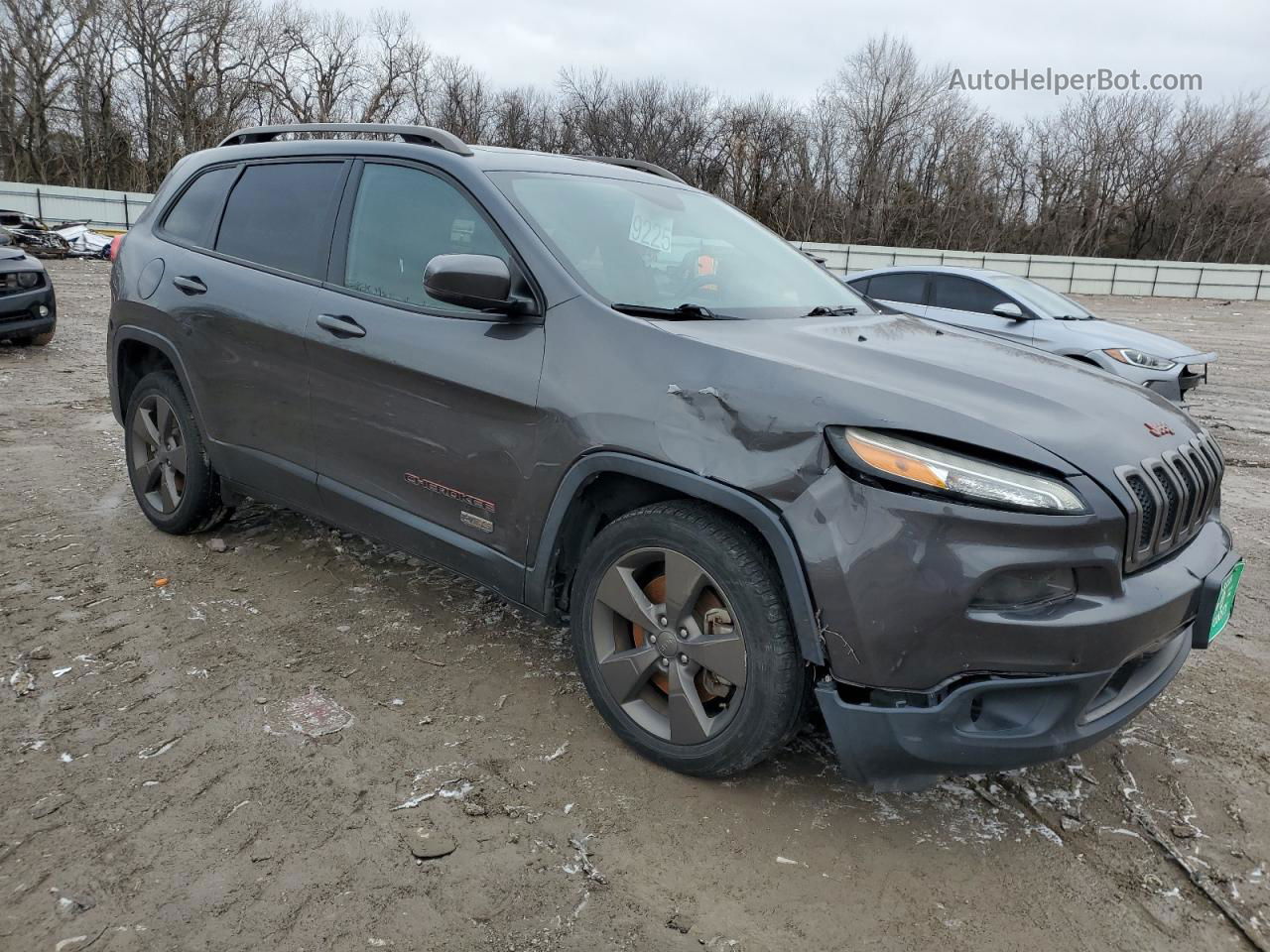 2016 Jeep Cherokee Latitude Серый vin: 1C4PJLCS8GW274757