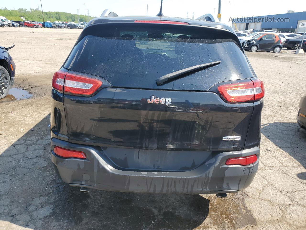 2014 Jeep Cherokee Latitude Black vin: 1C4PJLCSXEW102629