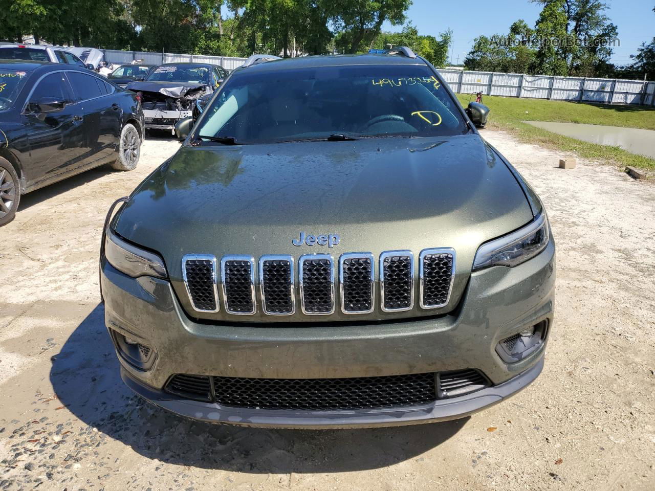 2019 Jeep Cherokee Latitude Зеленый vin: 1C4PJLCX0KD110807