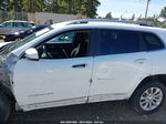 2019 Jeep Cherokee Latitude Fwd White vin: 1C4PJLCX2KD111117