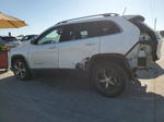 2019 Jeep Cherokee Limited White vin: 1C4PJLDB0KD300674