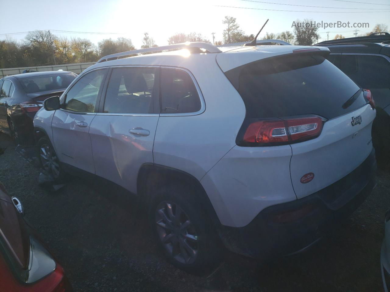 2015 Jeep Cherokee Limited White vin: 1C4PJLDB1FW761120