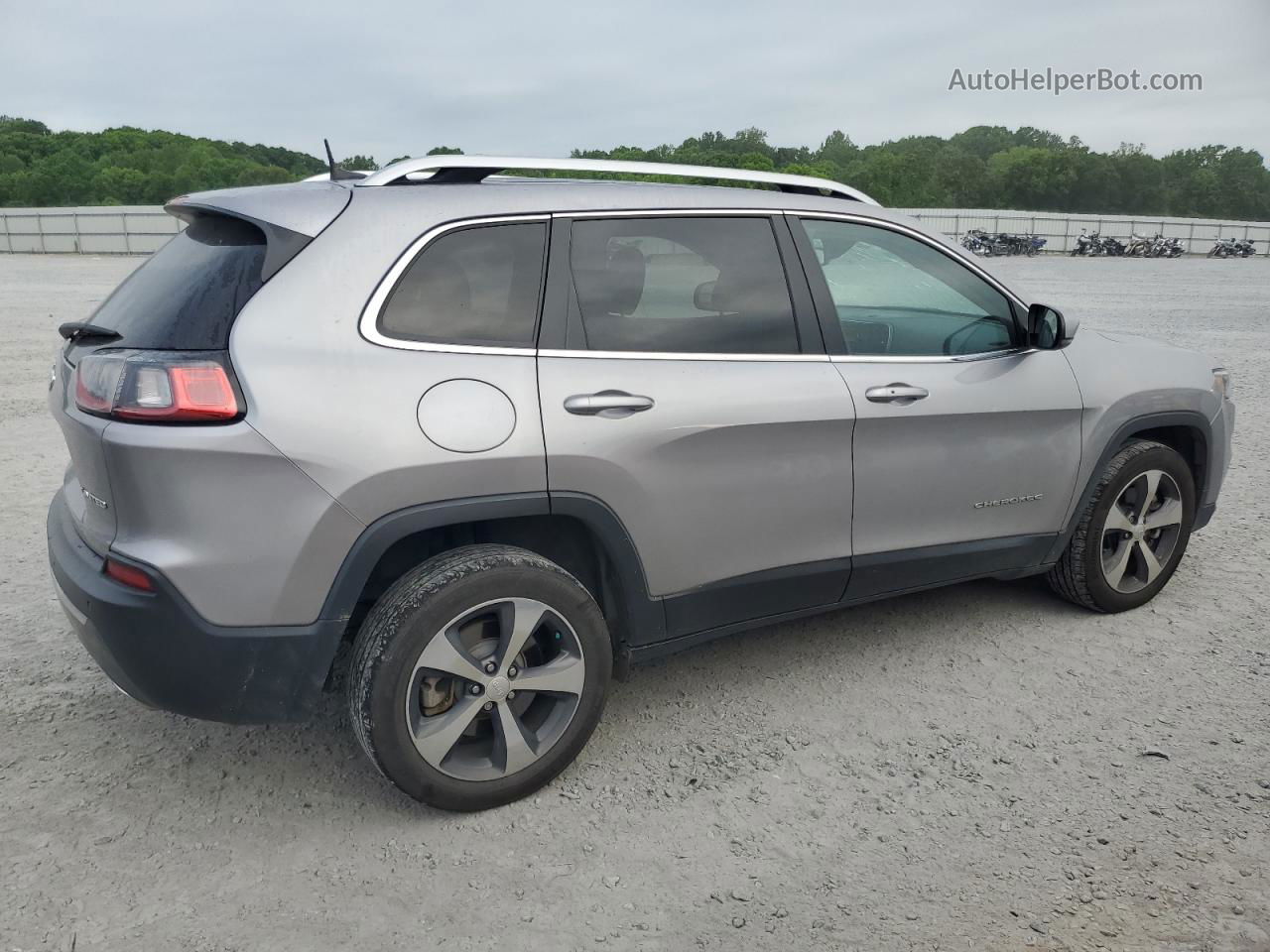 2019 Jeep Cherokee Limited Серебряный vin: 1C4PJLDX3KD222662