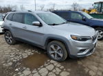 2019 Jeep Cherokee Limited Серебряный vin: 1C4PJLDX5KD159547