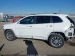 2019 Jeep Cherokee Latitude Plus Fwd White vin: 1C4PJLLB0KD131788