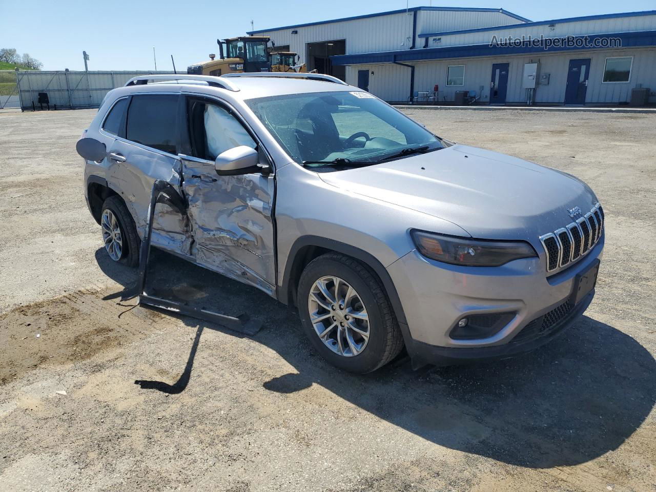 2019 Jeep Cherokee Latitude Plus Silver vin: 1C4PJLLB0KD154343