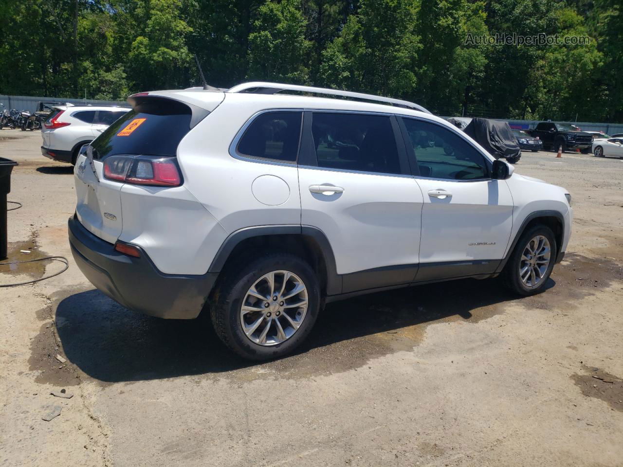 2019 Jeep Cherokee Latitude Plus Белый vin: 1C4PJLLB1KD184256