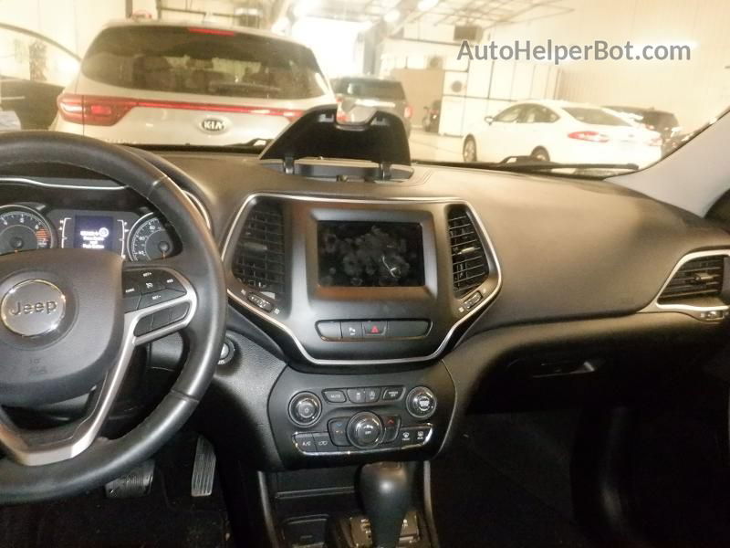 2019 Jeep Cherokee Latitude Plus vin: 1C4PJLLB1KD318604