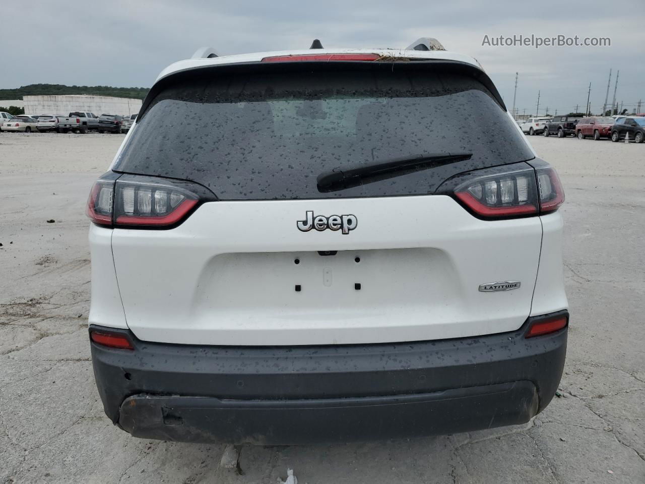 2019 Jeep Cherokee Latitude Plus White vin: 1C4PJLLB1KD384098