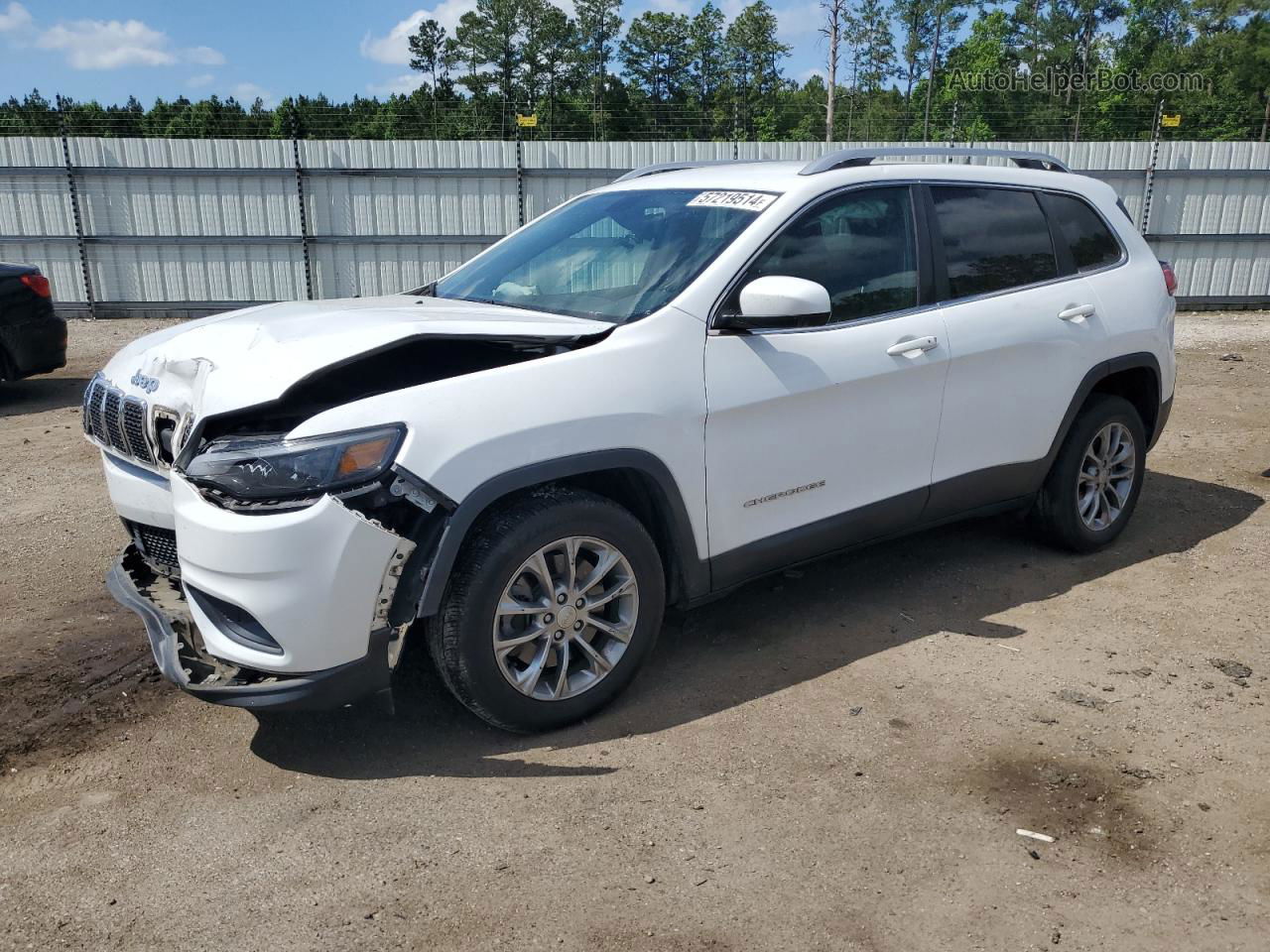 2019 Jeep Cherokee Latitude Plus Белый vin: 1C4PJLLB2KD151833