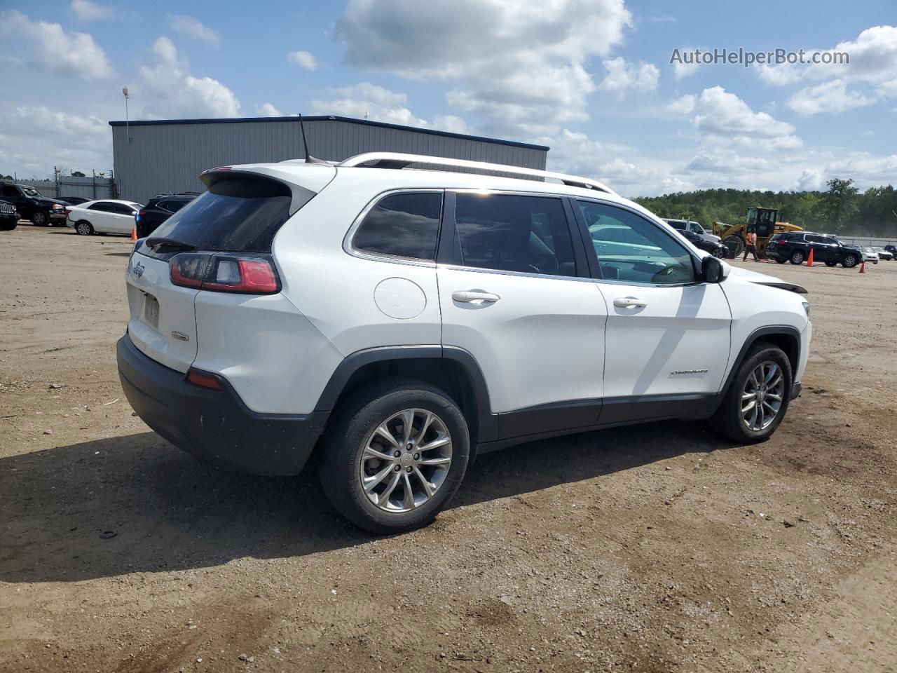 2019 Jeep Cherokee Latitude Plus White vin: 1C4PJLLB2KD151833