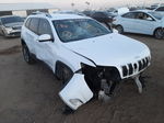 2019 Jeep Cherokee Latitude Plus White vin: 1C4PJLLB2KD333208