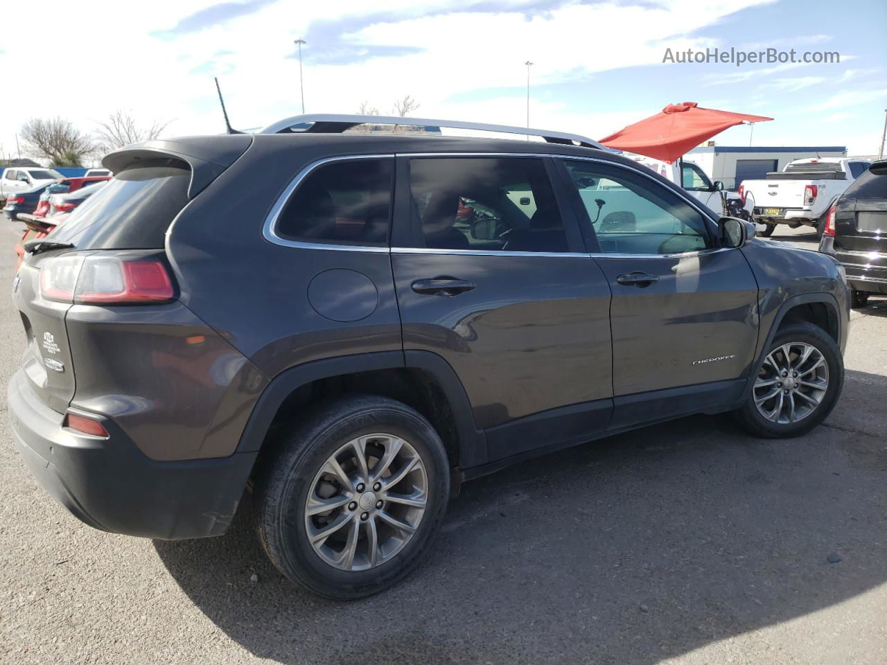 2021 Jeep Cherokee Latitude Plus Gray vin: 1C4PJLLB3MD112638