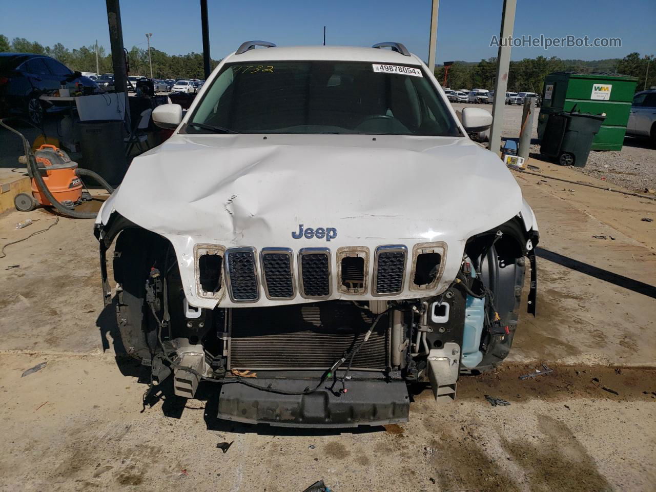 2019 Jeep Cherokee Latitude Plus White vin: 1C4PJLLB4KD226077