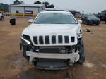 2019 Jeep Cherokee Latitude Plus White vin: 1C4PJLLB4KD232767