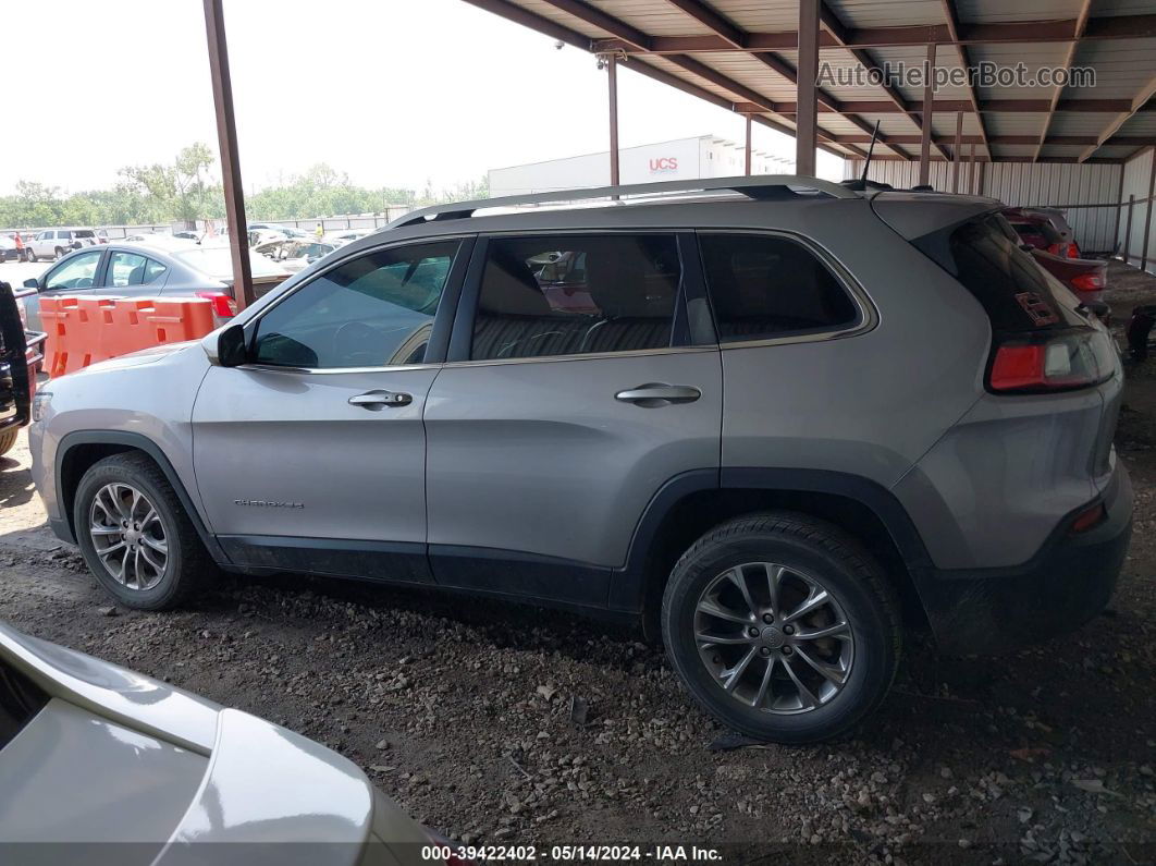 2019 Jeep Cherokee Latitude Plus Fwd Silver vin: 1C4PJLLB5KD151308