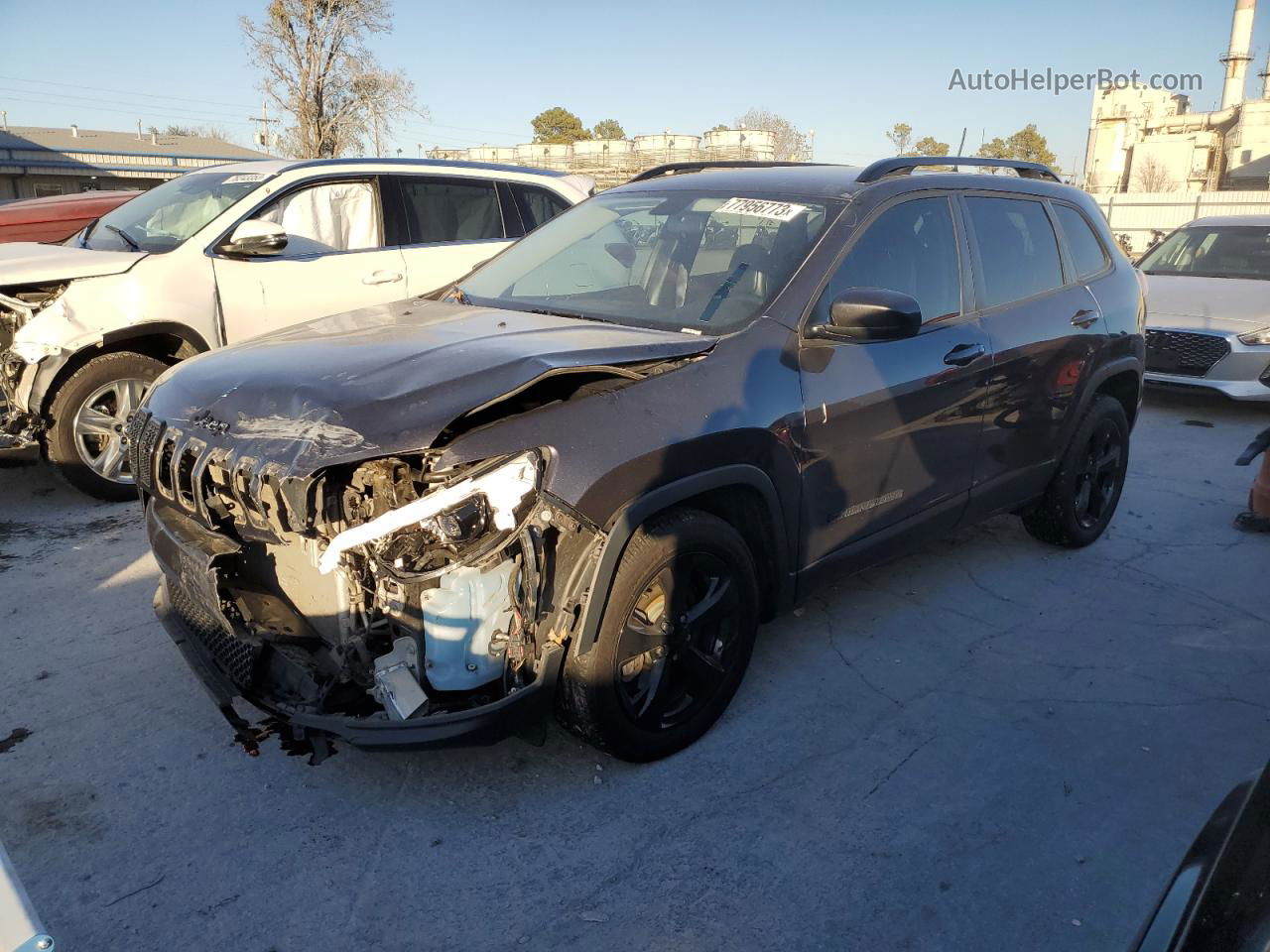 2019 Jeep Cherokee Latitude Plus Gray vin: 1C4PJLLB5KD369975