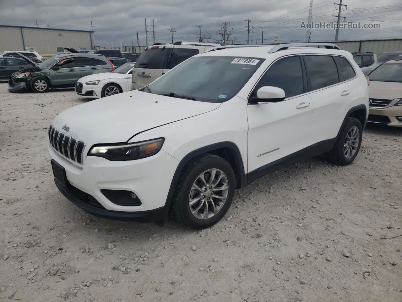 2019 Jeep Cherokee Latitude Plus White vin: 1C4PJLLB6KD145467