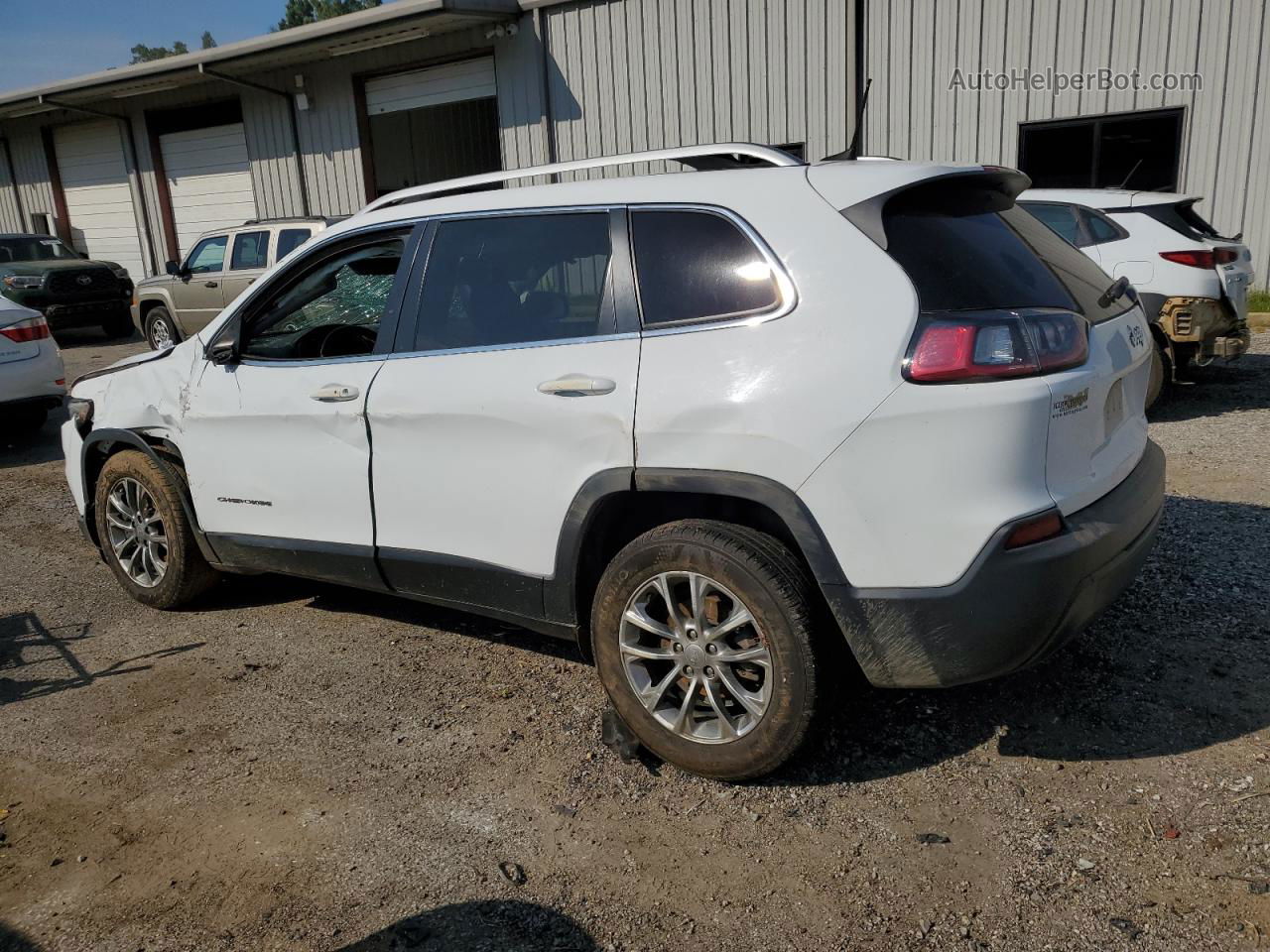 2019 Jeep Cherokee Latitude Plus White vin: 1C4PJLLB8KD201926