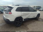 2019 Jeep Cherokee Altitude White vin: 1C4PJLLB8KD404055