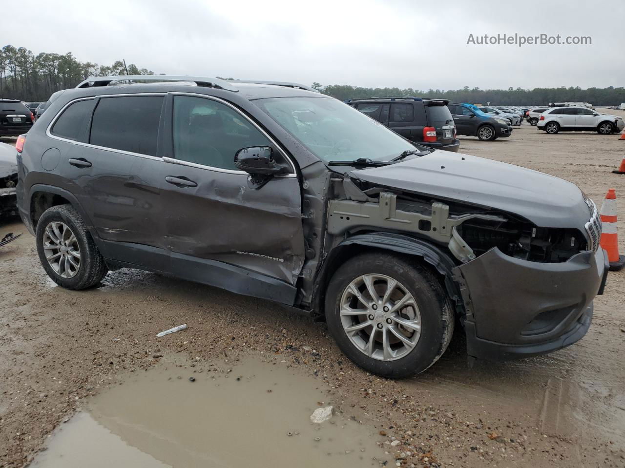 2021 Jeep Cherokee Latitude Plus Gray vin: 1C4PJLLB8MD204036