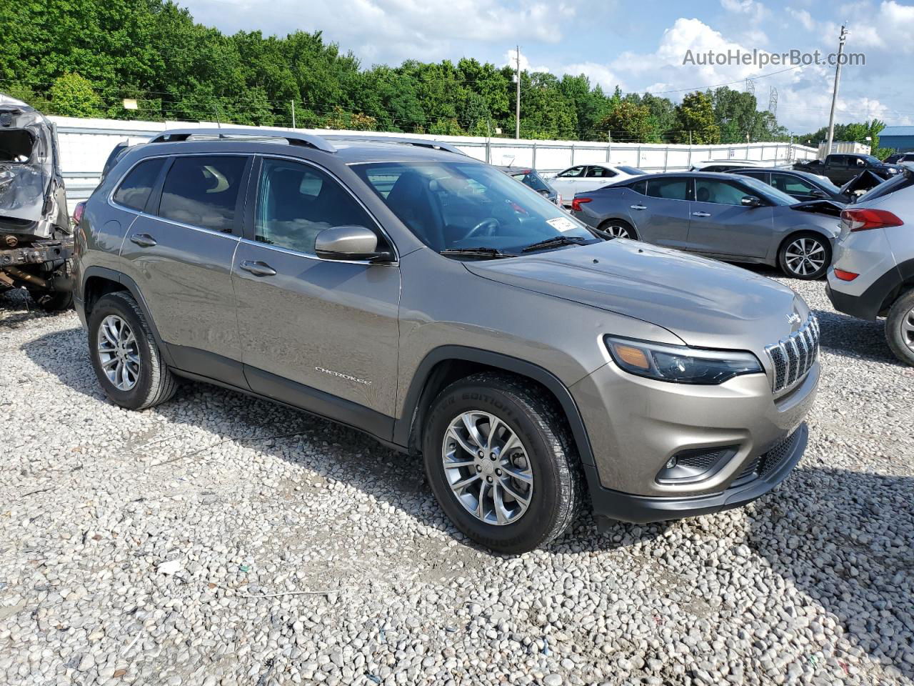 2019 Jeep Cherokee Latitude Plus Tan vin: 1C4PJLLB9KD344366