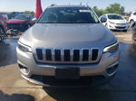 2019 Jeep Cherokee Latitude Plus Silver vin: 1C4PJLLBXKD220218