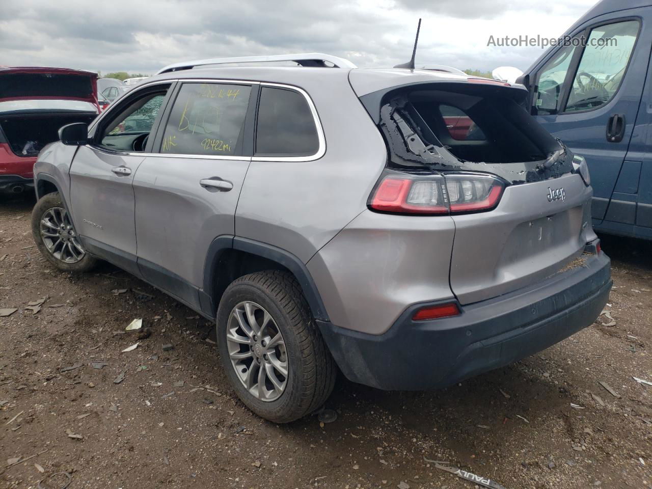 2019 Jeep Cherokee Latitude Plus Silver vin: 1C4PJLLBXKD318729