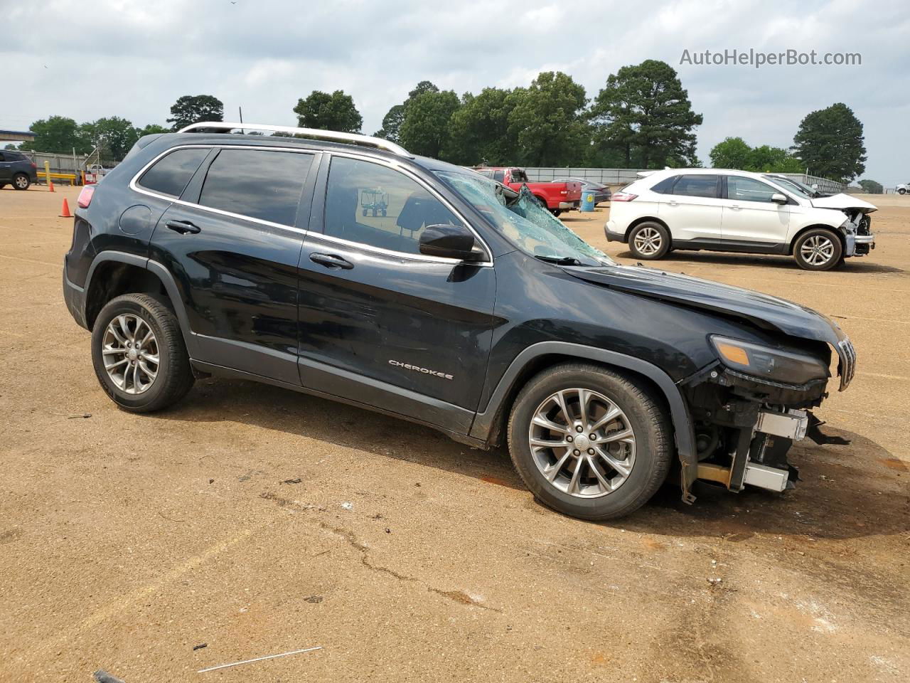 2019 Jeep Cherokee Latitude Plus Черный vin: 1C4PJLLBXKD332825