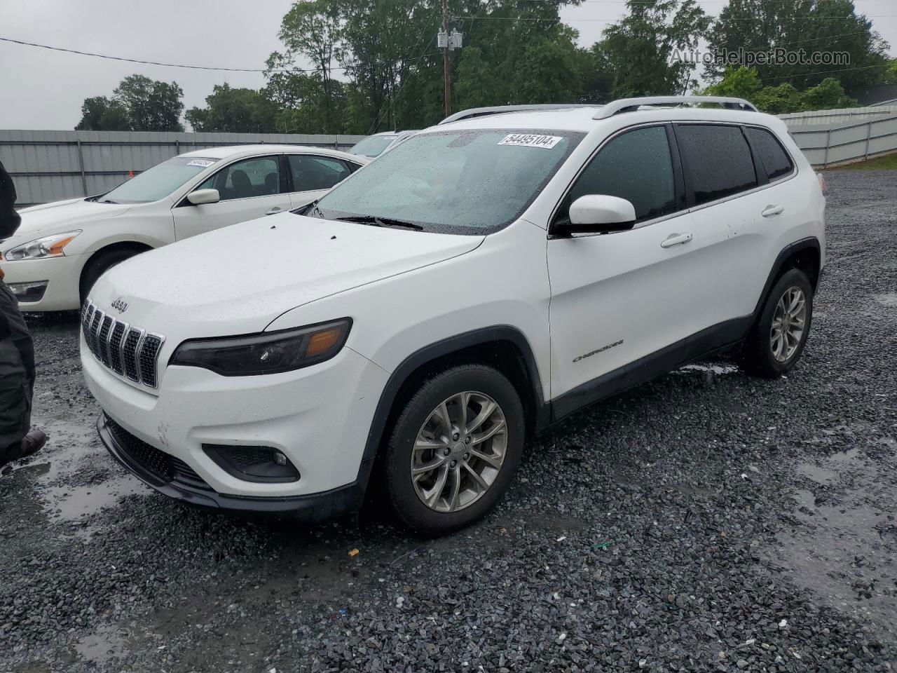 2019 Jeep Cherokee Latitude Plus Белый vin: 1C4PJLLN3KD147493