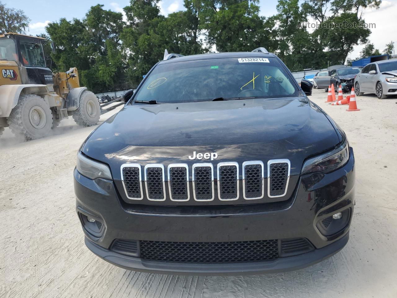 2019 Jeep Cherokee Latitude Plus Черный vin: 1C4PJLLX1KD353686