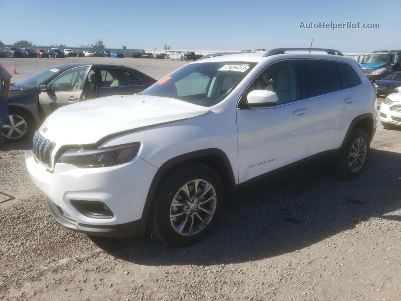 2021 Jeep Cherokee Latitude Lux White vin: 1C4PJLMXXMD145484