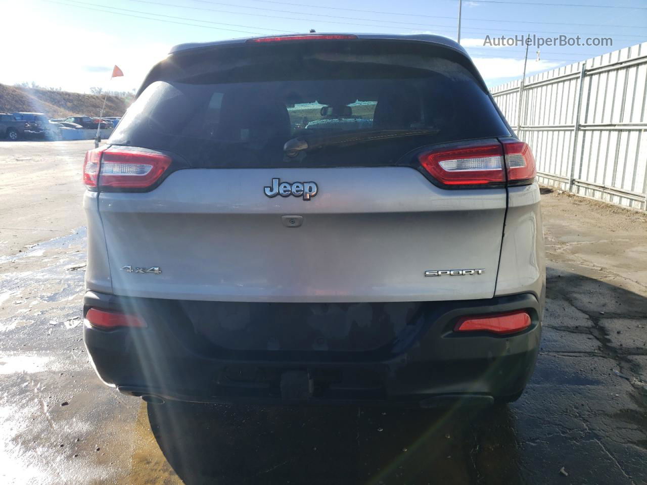 2014 Jeep Cherokee Sport Серебряный vin: 1C4PJMAB6EW227524