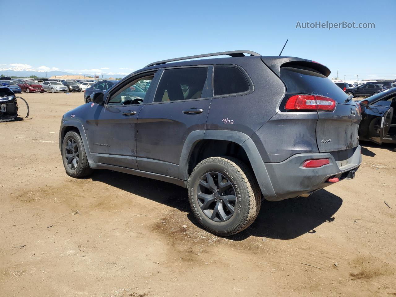 2016 Jeep Cherokee Trailhawk Charcoal vin: 1C4PJMBS0GW246023