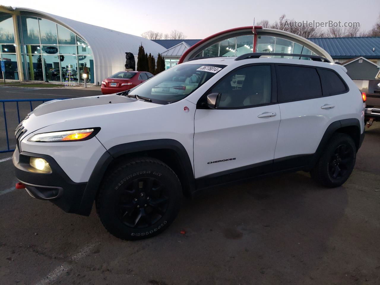 2016 Jeep Cherokee Trailhawk White vin: 1C4PJMBS1GW359401