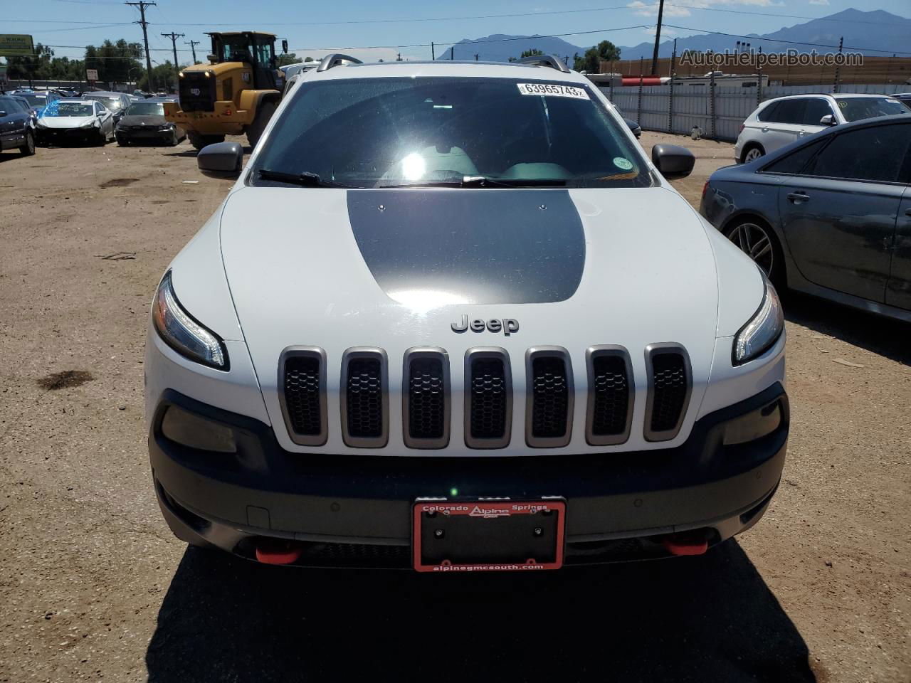 2015 Jeep Cherokee Trailhawk White vin: 1C4PJMBS2FW652299