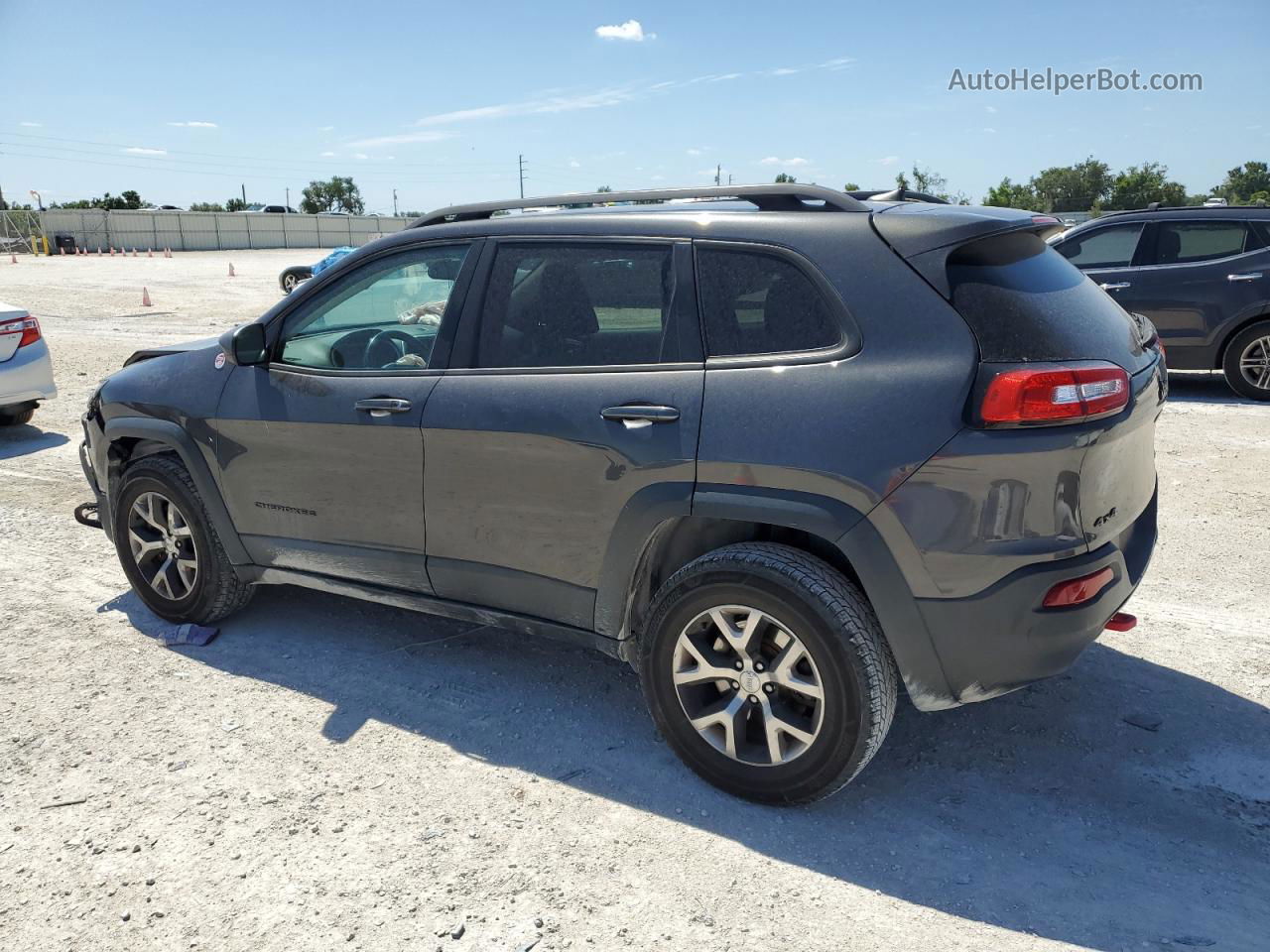 2016 Jeep Cherokee Trailhawk Gray vin: 1C4PJMBS3GW143517