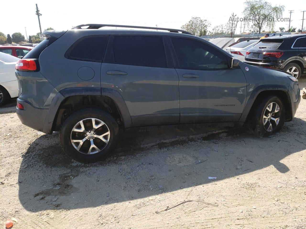 2014 Jeep Cherokee Trailhawk Gray vin: 1C4PJMBS4EW239928