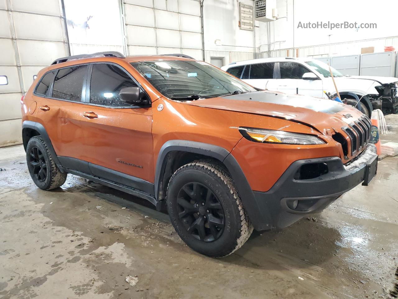 2014 Jeep Cherokee Trailhawk Orange vin: 1C4PJMBS5EW254602