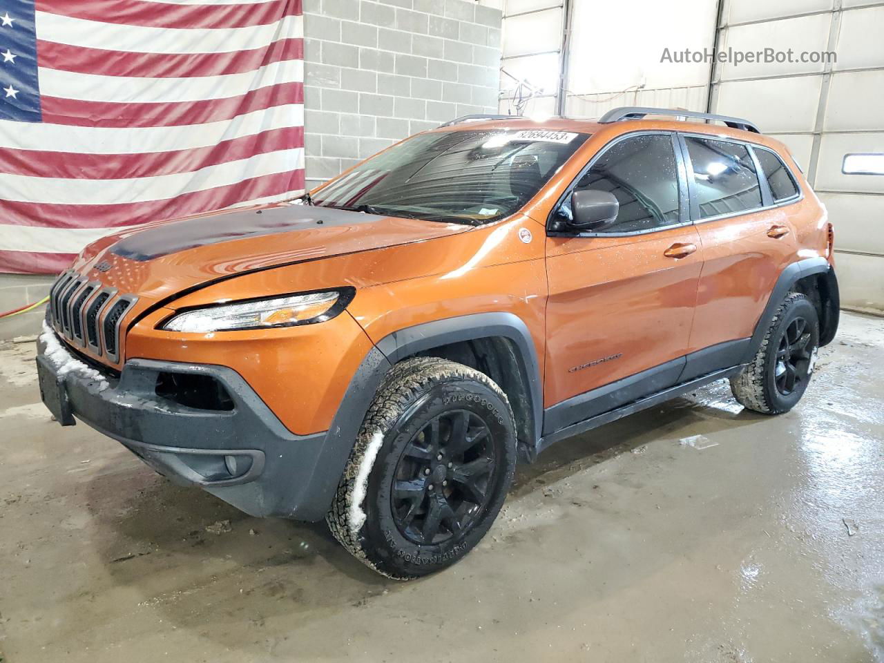 2014 Jeep Cherokee Trailhawk Orange vin: 1C4PJMBS5EW254602