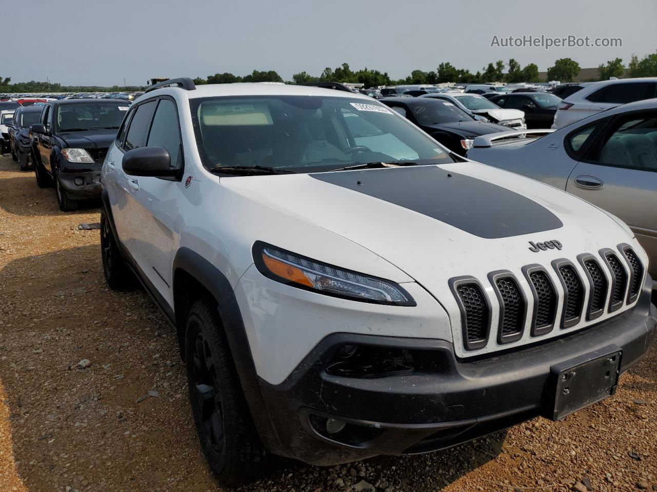 2015 Jeep Cherokee Trailhawk White vin: 1C4PJMBS5FW777555