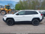 2016 Jeep Cherokee Trailhawk White vin: 1C4PJMBS5GW280104