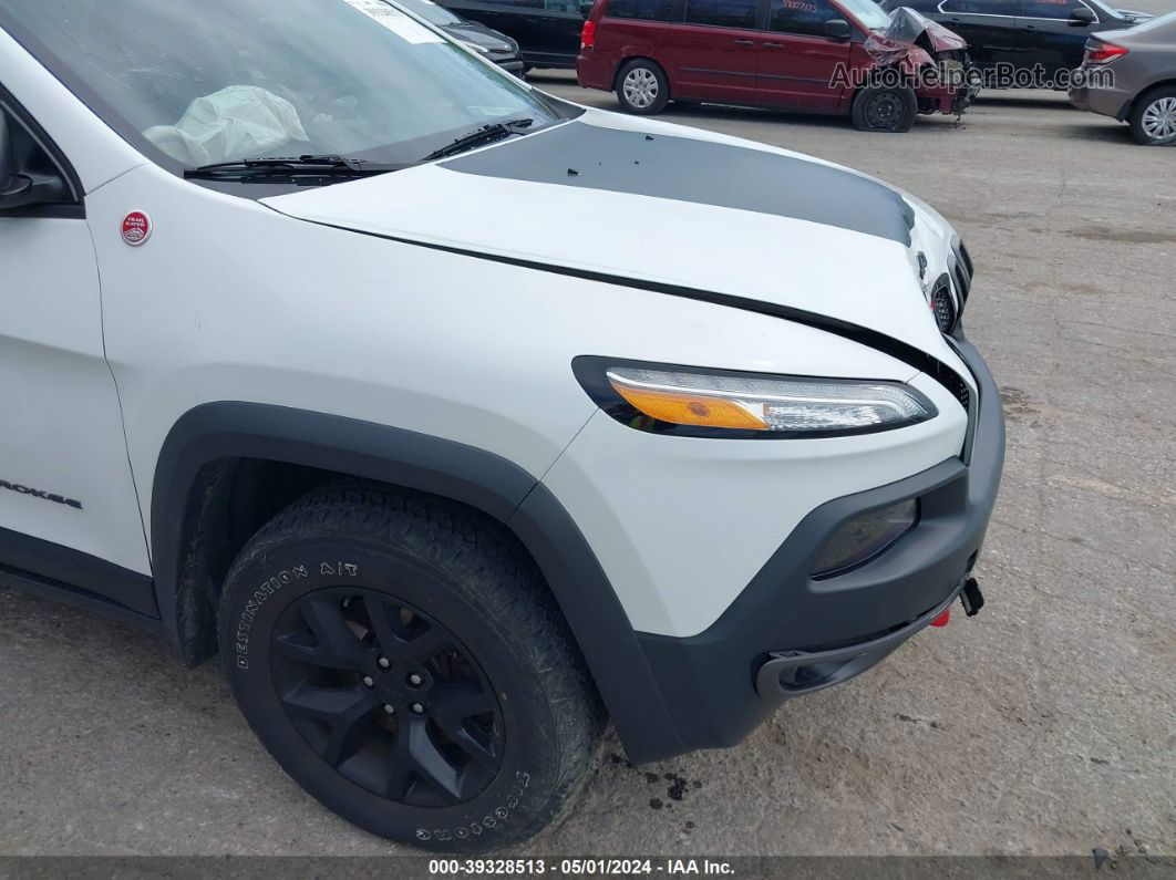 2016 Jeep Cherokee Trailhawk White vin: 1C4PJMBS5GW280104